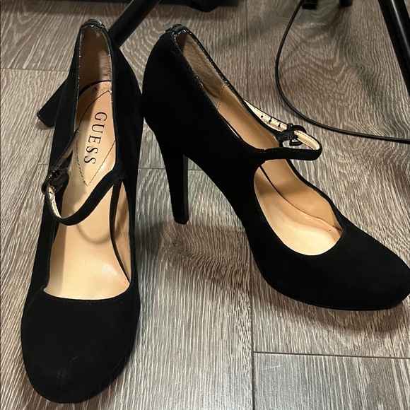 GUESS Black Mary Jane Heels - Picture 6 of 6
